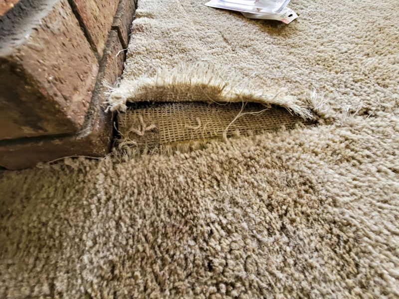 Carpet Tucking in Olathe, KS